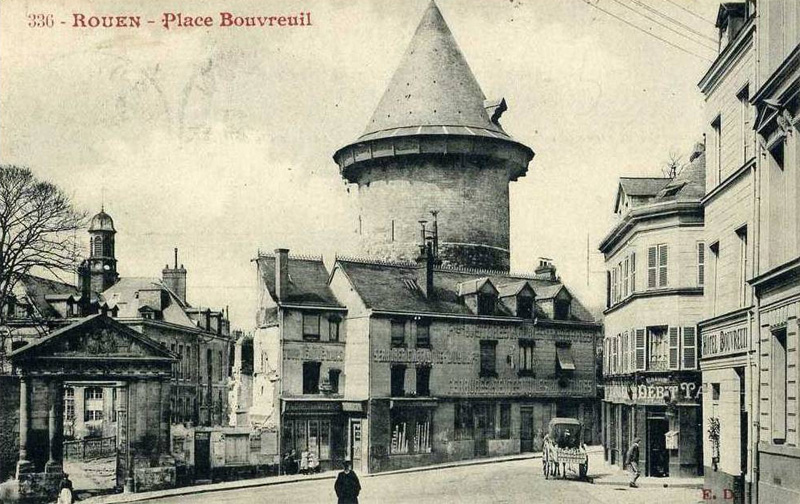 rouen-place-bouvreuil 